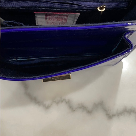 Crossbody Purse - Picture 9 of 16